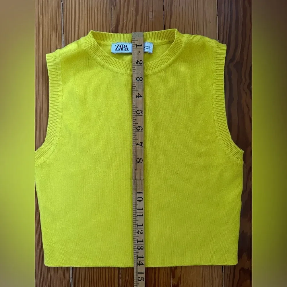 ZARA Cropped Sweater Vest